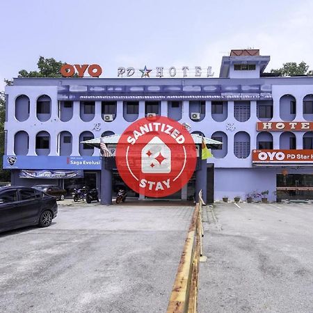 Oyo 1136 Pd Star Hotel Порт-Диксон Экстерьер фото