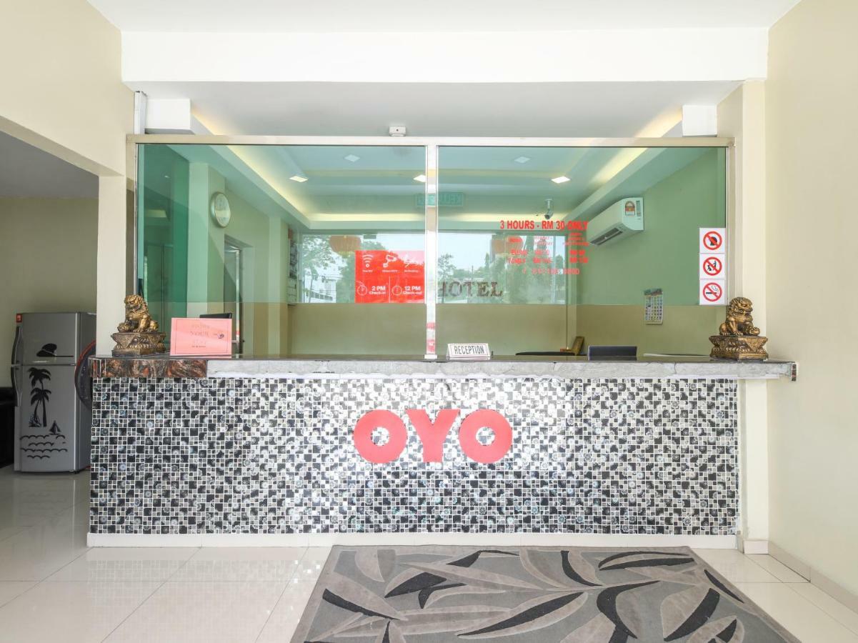 Oyo 1136 Pd Star Hotel Порт-Диксон Экстерьер фото