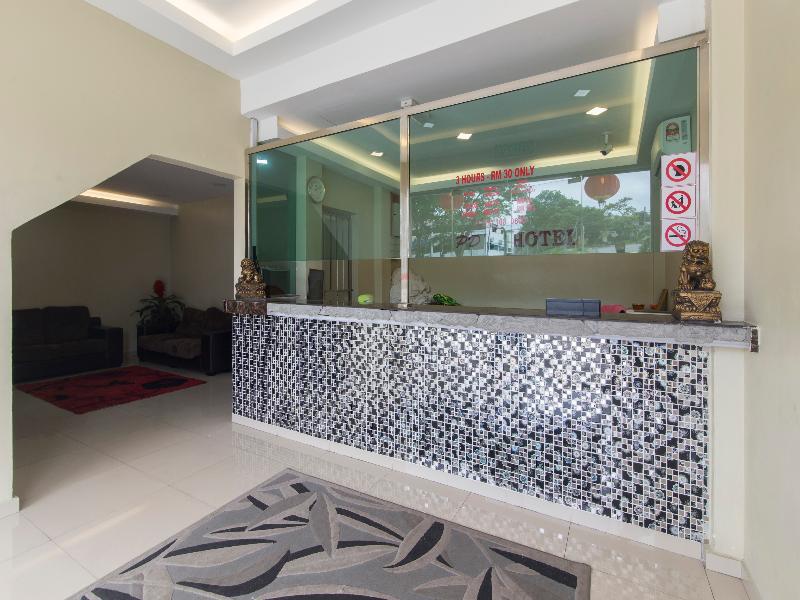 Oyo 1136 Pd Star Hotel Порт-Диксон Экстерьер фото